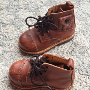 Mikoleon Genuine Leather Toddler Boots